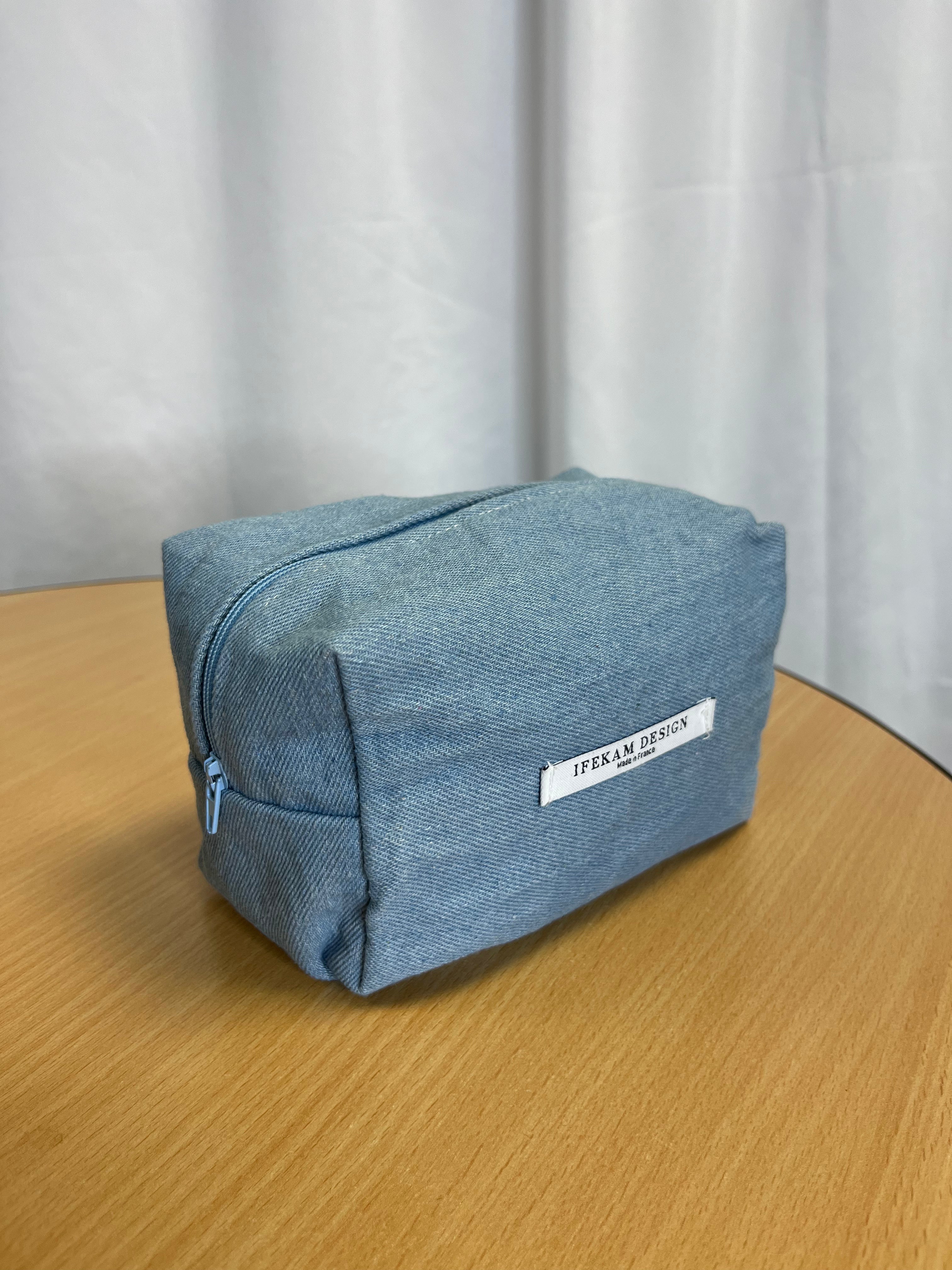 Pochette bleu denim