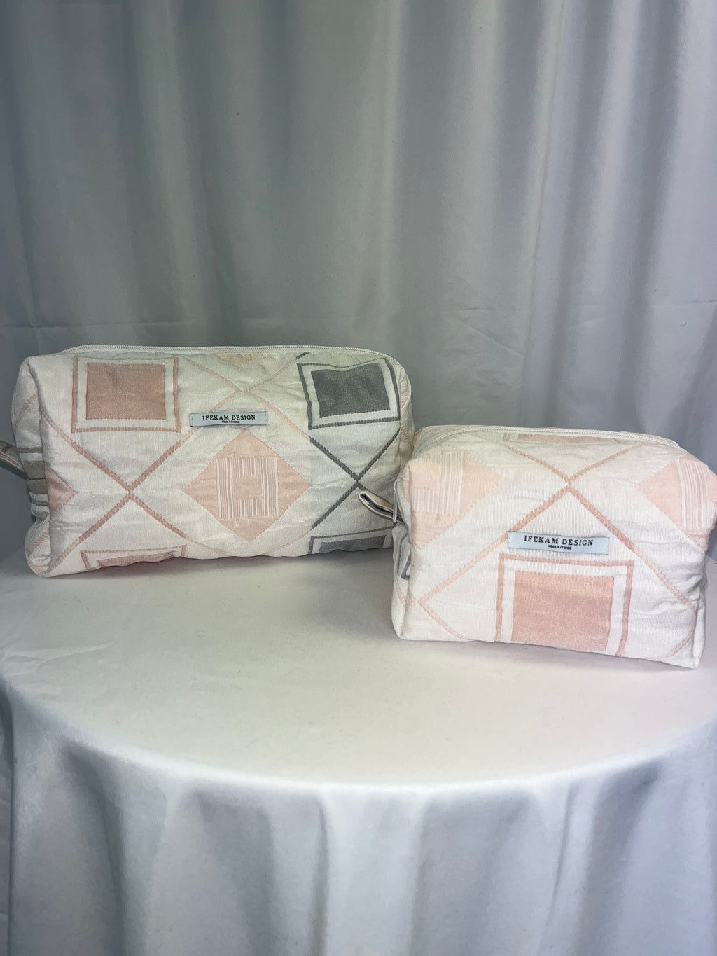 Pochette à maquillage rose pale
