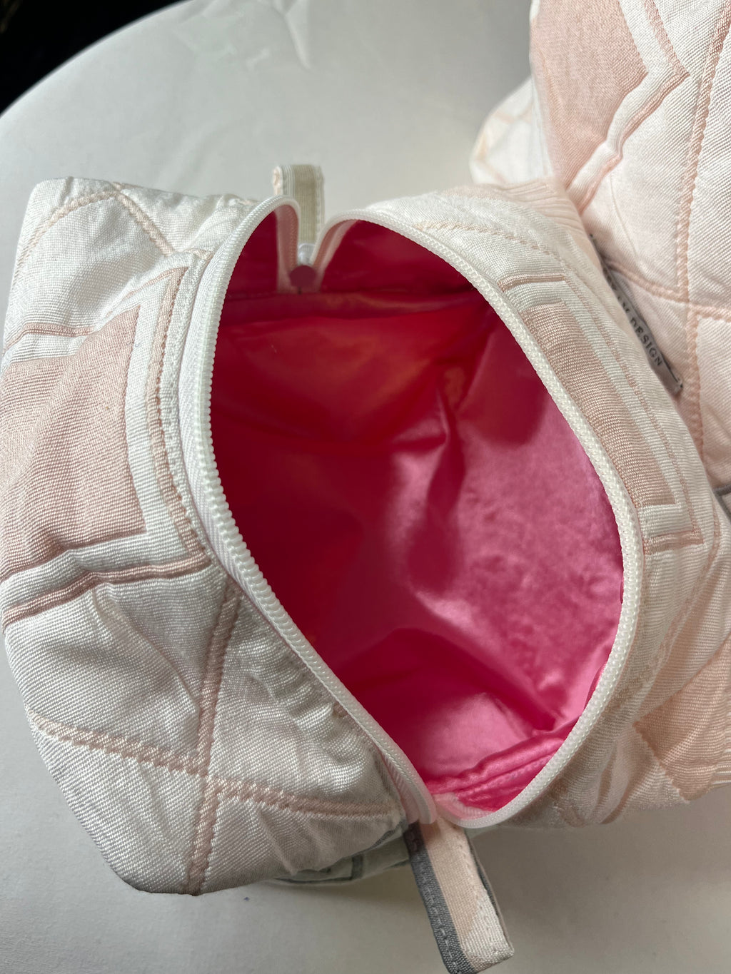 Pochette à maquillage rose pale