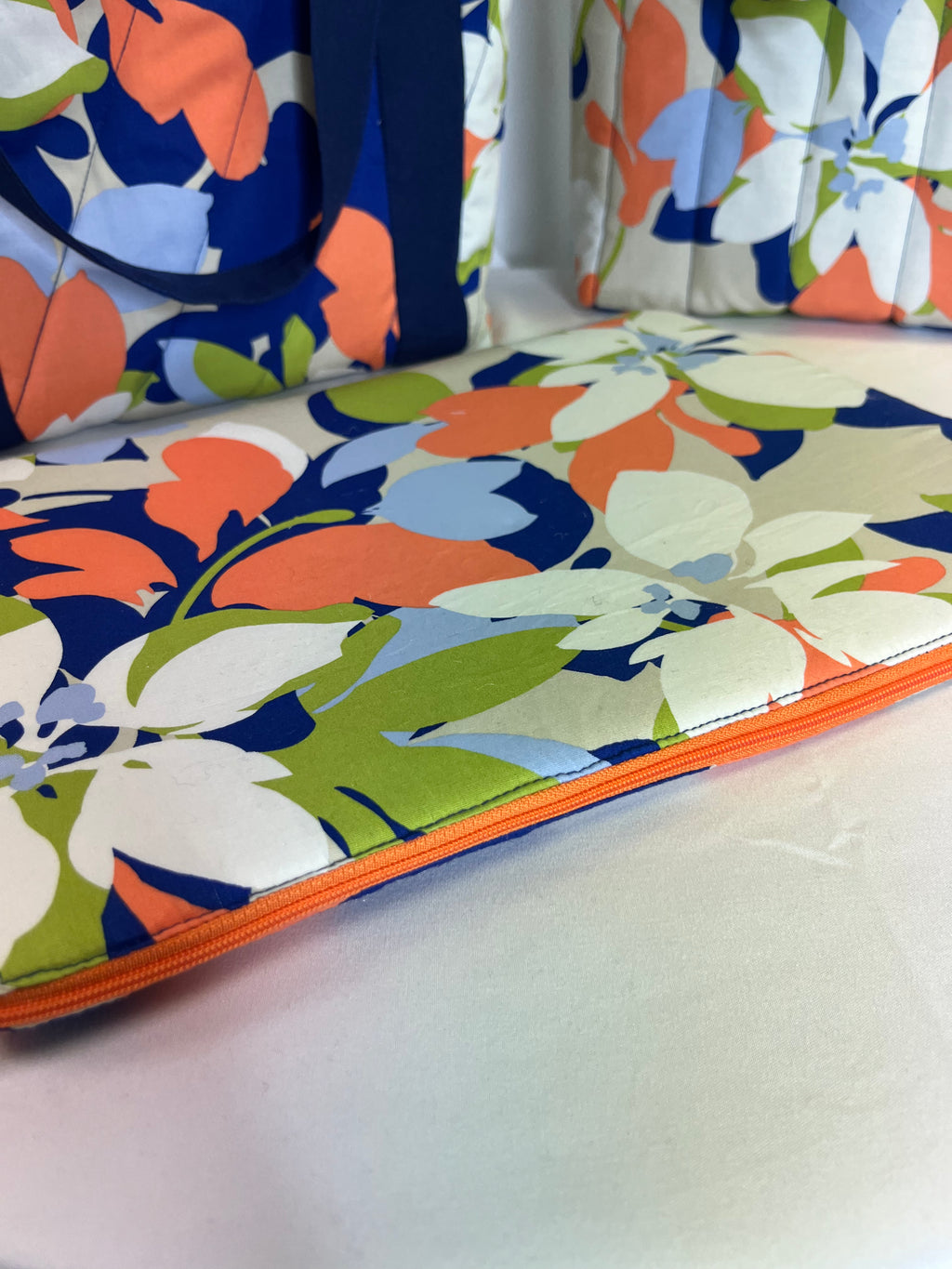 pochette ordinateur fleurie